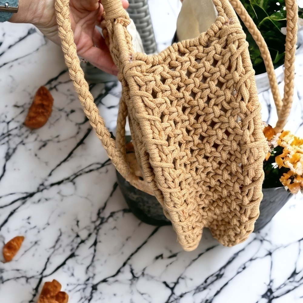 Shein NWT Hollow Out Circle Bag Neutral Color - Picture 10 of 14